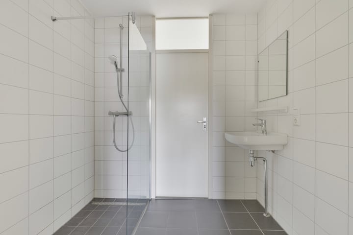 Foto 12 van Terneuzenstraat 83