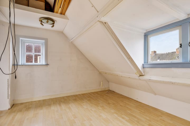 Foto 25 van Julianastraat 49