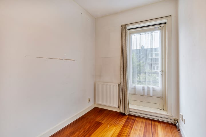 Foto 17 van Julianastraat 49