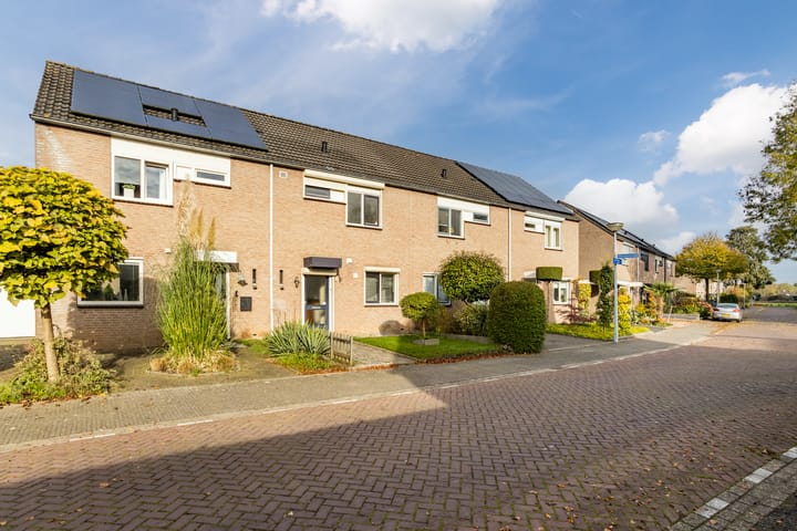 Foto 3 van Stresemannstraat 3