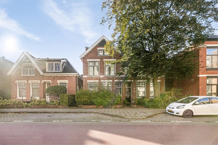 Emmastraat 55