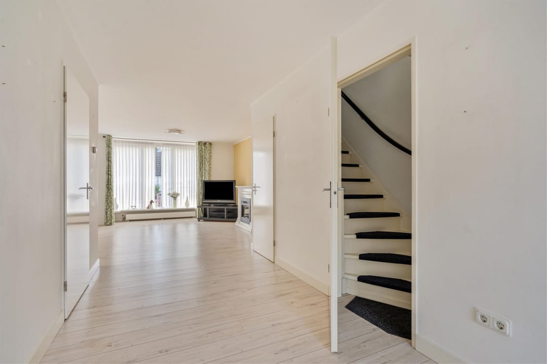 Photo 11 of Onze Lieve Vrouwedijk 5-A