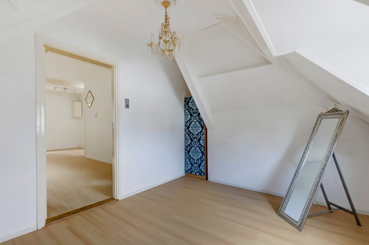 Foto 15 van Hobeinstraat 9