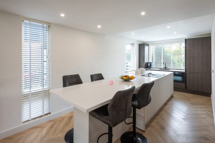 Foto 9 van Pelikaan 50