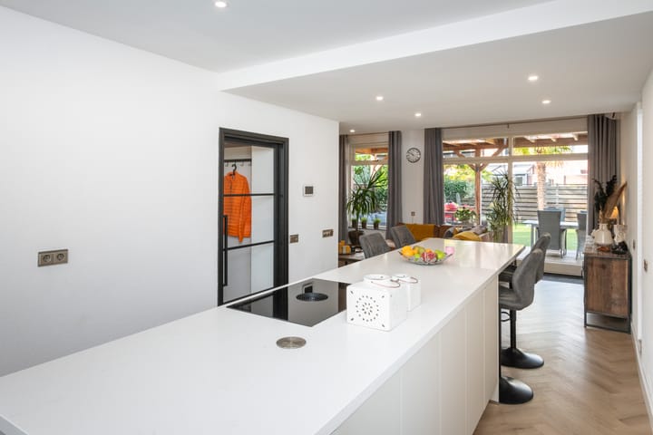 Foto 11 van Pelikaan 50