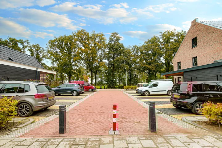 Foto 54 van Dominee van Rootselaarerve 3