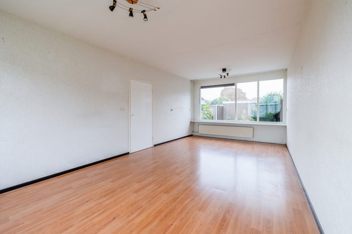 Foto 9 van Heilige Stoel 3854