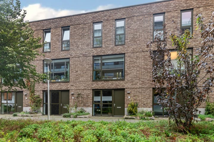 Foto 1 van Van Geenstraat 11