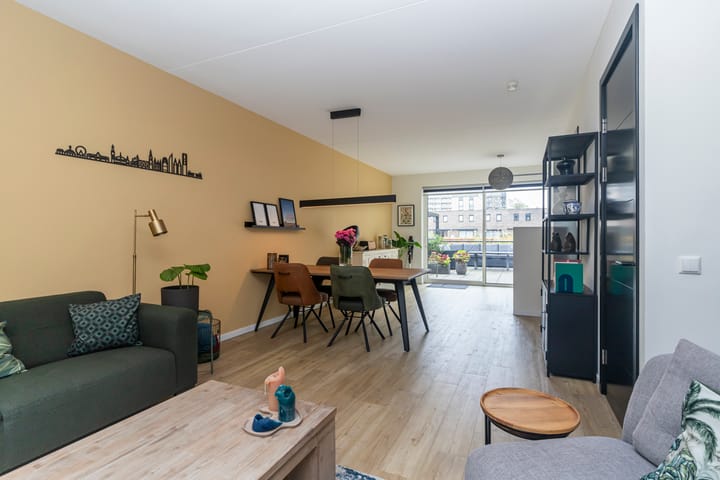 Foto 3 van Van Geenstraat 11