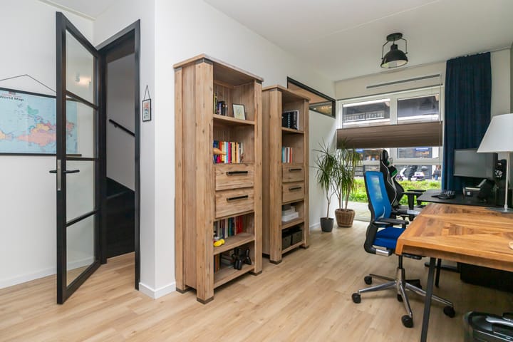 Foto 7 van Van Geenstraat 11