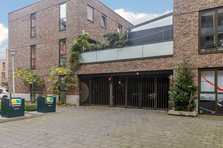 Foto 25 van Van Geenstraat 11