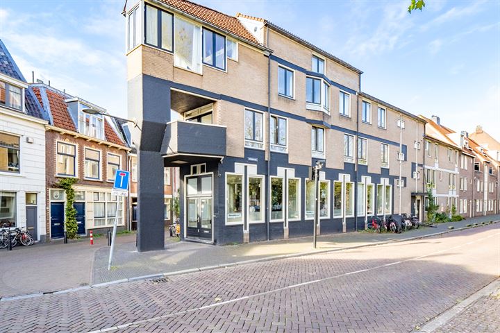 Bekijk foto 5 van Oranjestraat 1