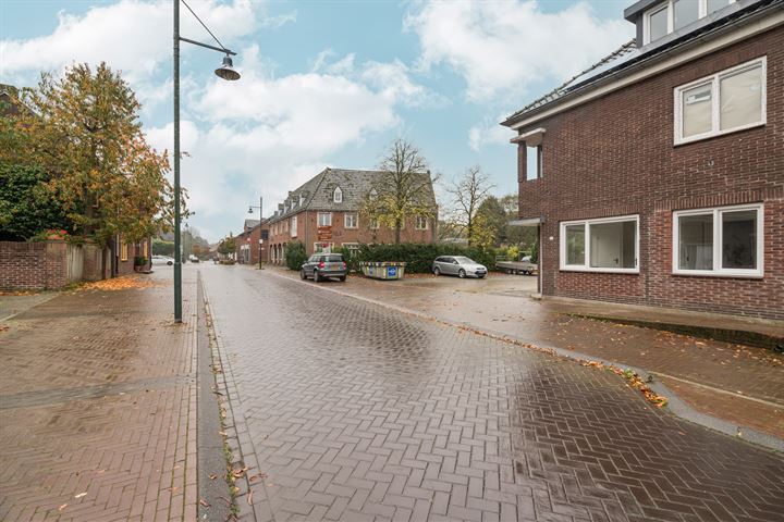 Bekijk foto 2 van Dorpsstraat 54