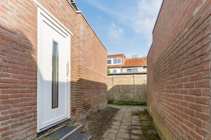 Foto 58 van Klaverplein 1