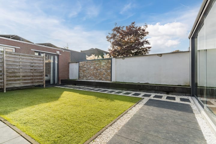 Foto 59 van Klaverplein 1