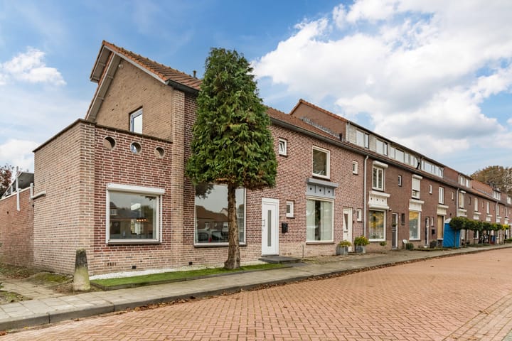 Foto 67 van Klaverplein 1