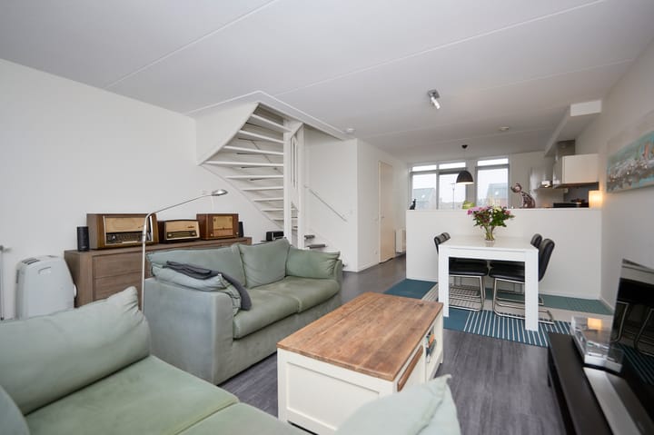 Photo 6 of Vuurvlinder 19