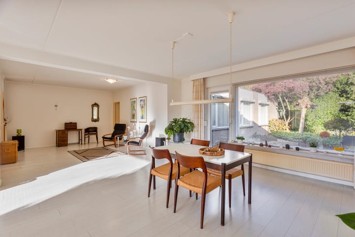 Foto 16 van Metzlaan 22