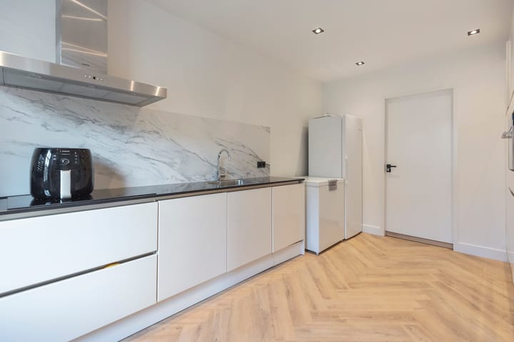 Photo 12 of Eifel 27