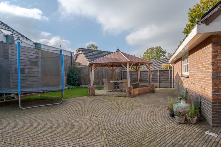 Foto 45 van Dorpsstraat 15