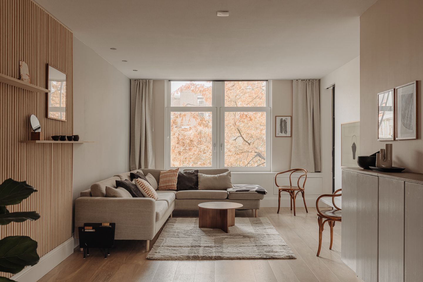 Photo 5 of Spaarndammerstraat 25-2