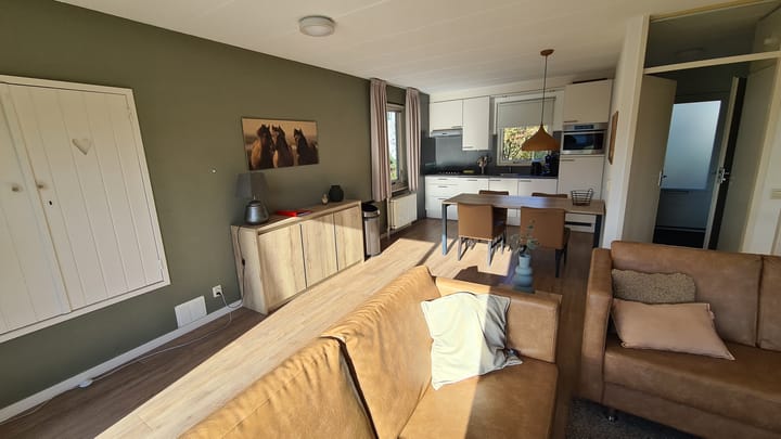 Foto 13 van De Rug 3-84