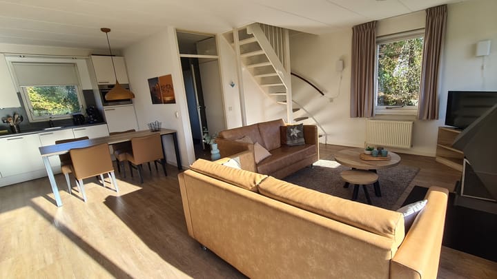 Foto 14 van De Rug 3-84