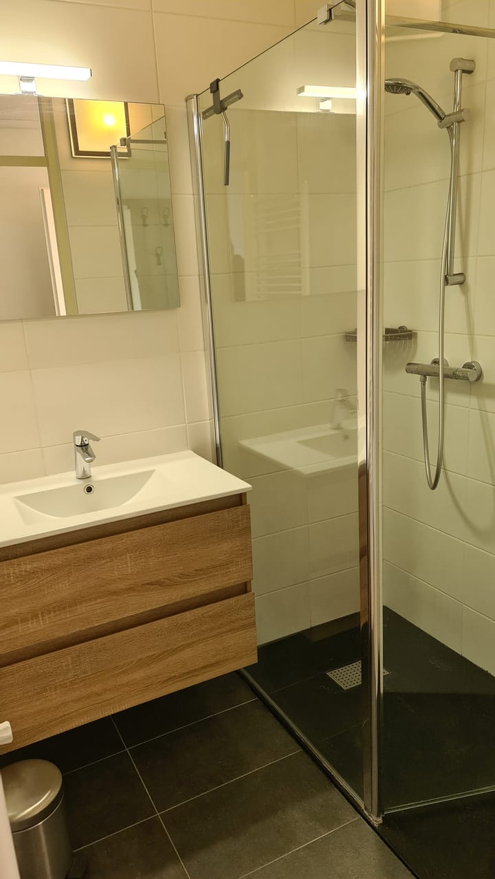 Foto 18 van De Rug 3-84