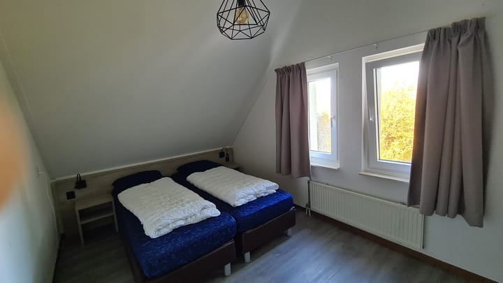 Foto 21 van De Rug 3-84