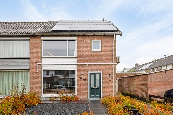 Foto 1 van Kruisherenstraat 2