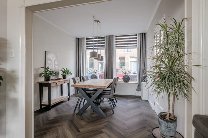 Foto 4 van Van Hogendorpstraat 58