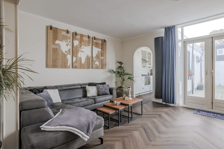 Foto 7 van Van Hogendorpstraat 58