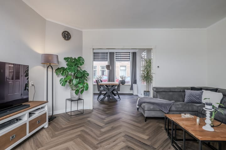 Foto 8 van Van Hogendorpstraat 58