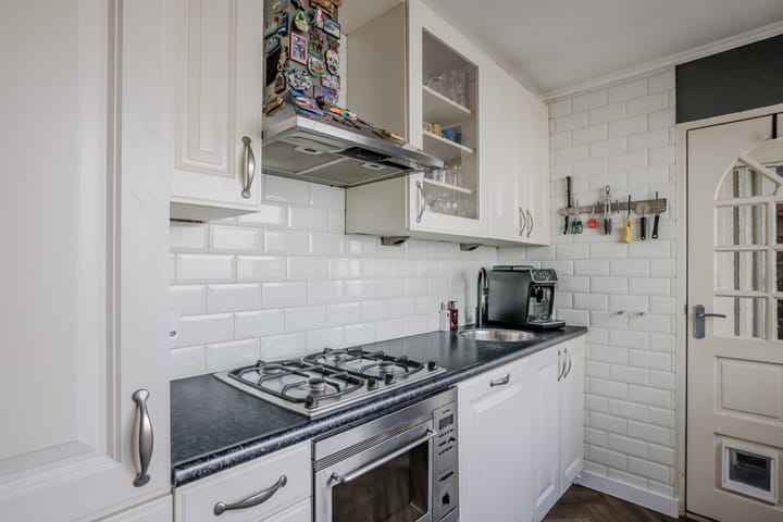 Foto 10 van Van Hogendorpstraat 58