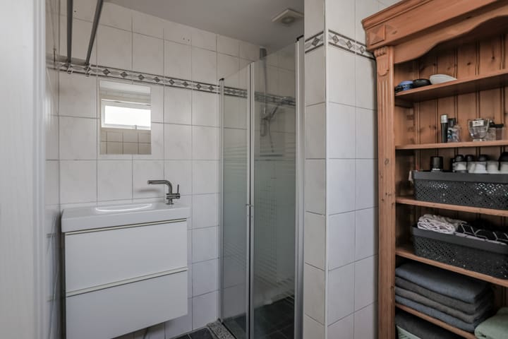 Foto 13 van Van Hogendorpstraat 58