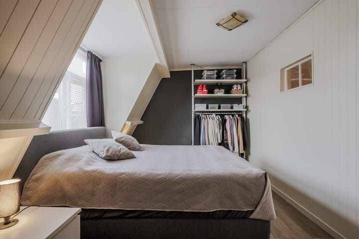 Foto 19 van Van Hogendorpstraat 58