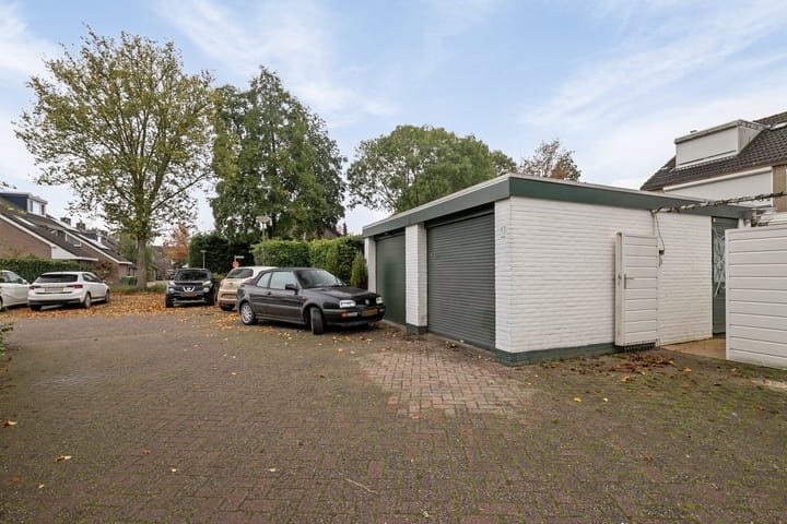 Photo 39 of Grasgors 43