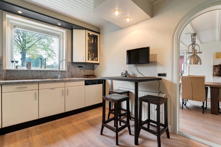 Foto 16 van Van Roijensweg 15