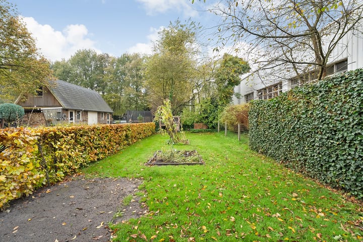 Foto 31 van Van Roijensweg 15