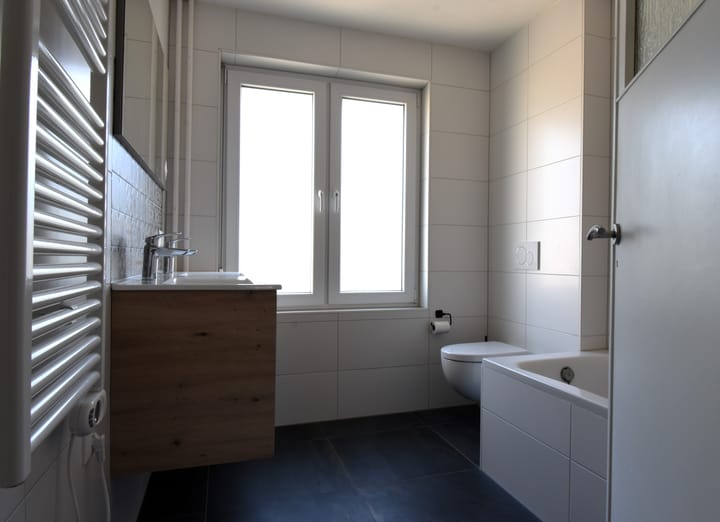 Foto 13 van Eurenderweg 21