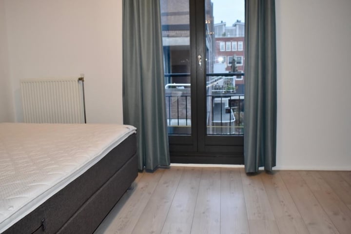 Bekijk foto 17 van Schalkwijkerstraat 5-F