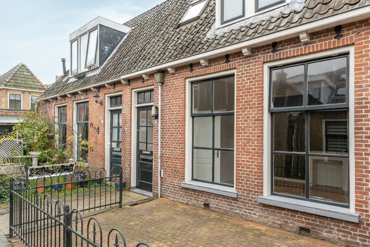 Bekijk foto 3 van Lijnbaanstraat 13