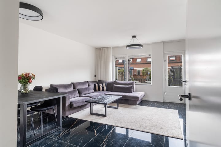 Foto 7 van Dr. J. Presserstraat 295