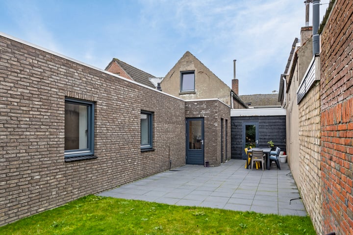 View photo 33 of Groenstraat 46