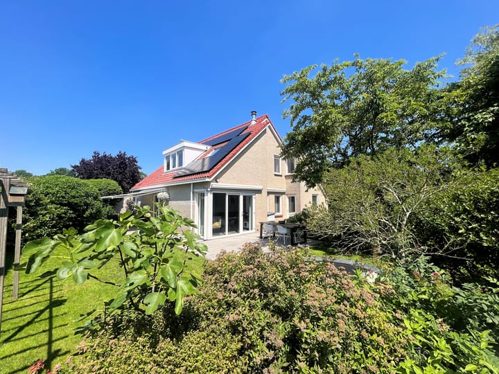 Foto 13 van Meerkoetstraat 8