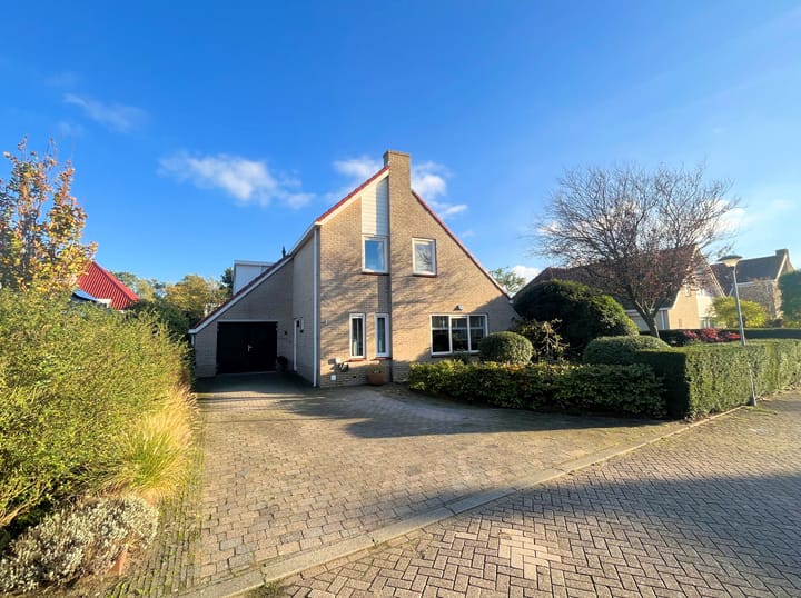 Foto 17 van Meerkoetstraat 8