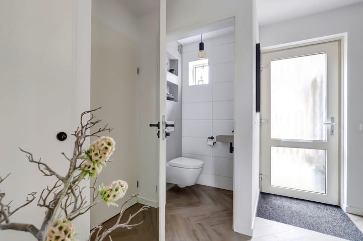 Foto 18 van Meerkoetstraat 8