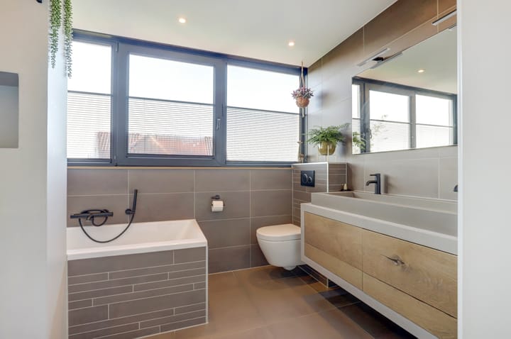 Foto 45 van Meerkoetstraat 8