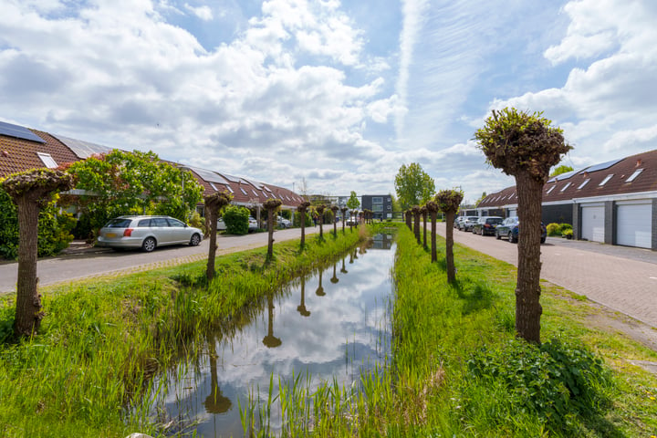 Bekijk foto 4 van Zuid-oostraklaan 21