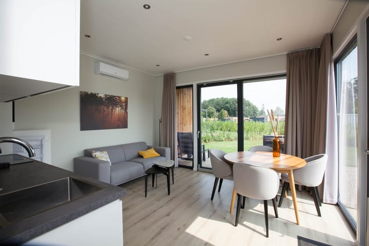 Photo 7 of Vosseveldseweg 15-152